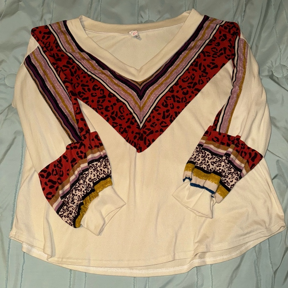 Trendy V-Neck Leopard Print Top